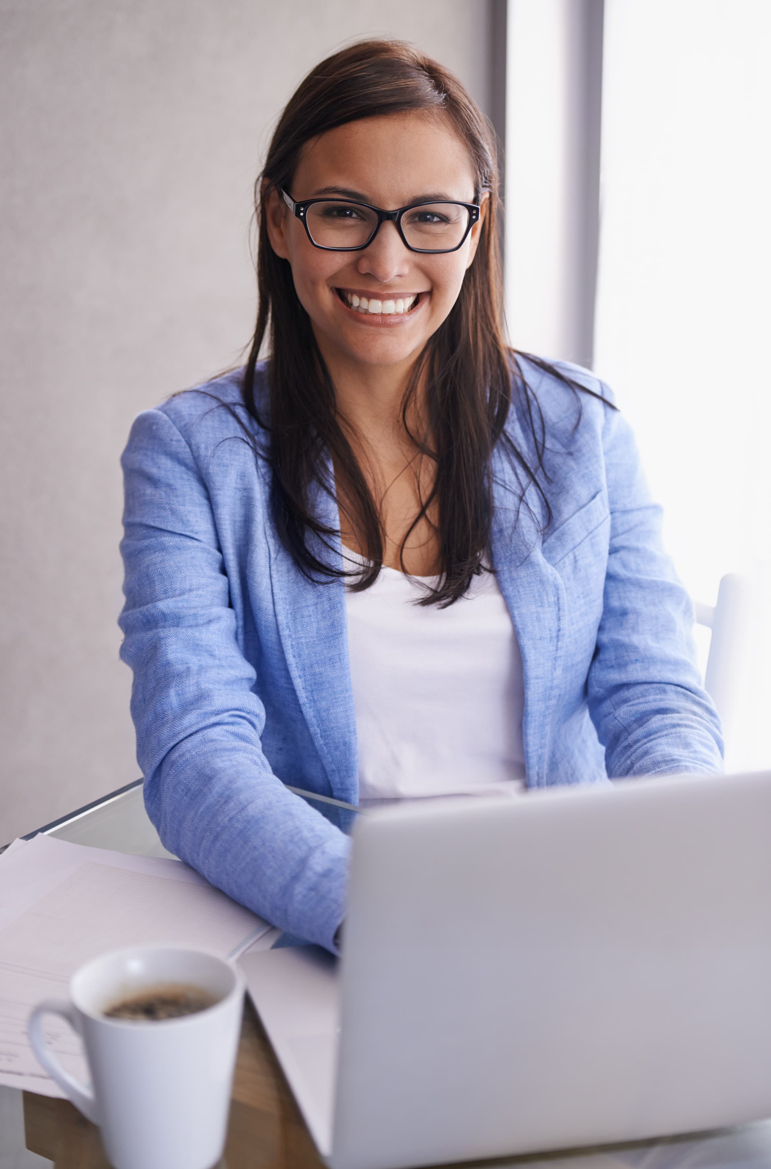 woman-working-on-laptop